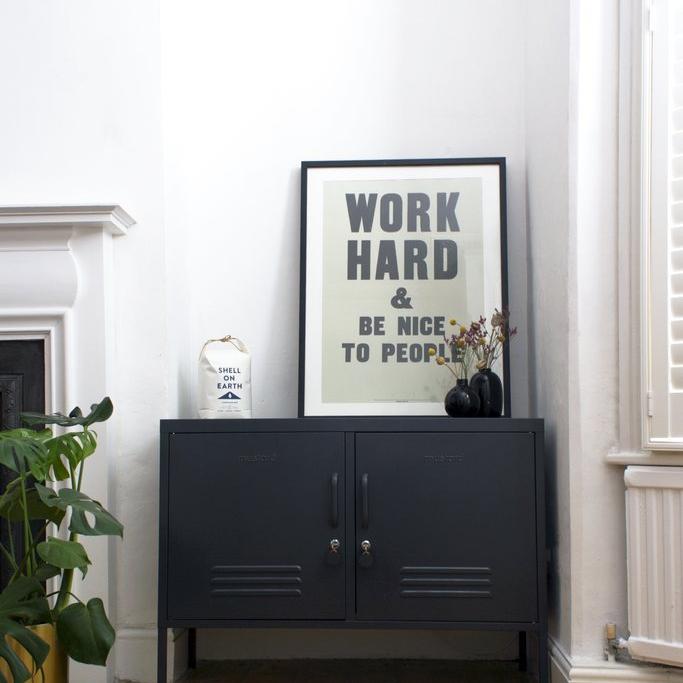 The lowdown - Slate-Mustard-My Ex Boyfriend