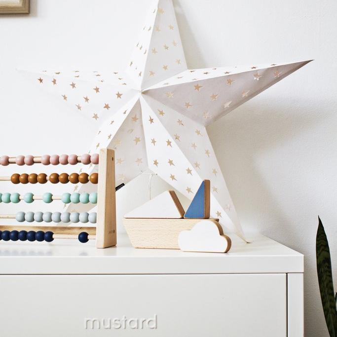 The lowdown - White-Mustard-My Ex Boyfriend